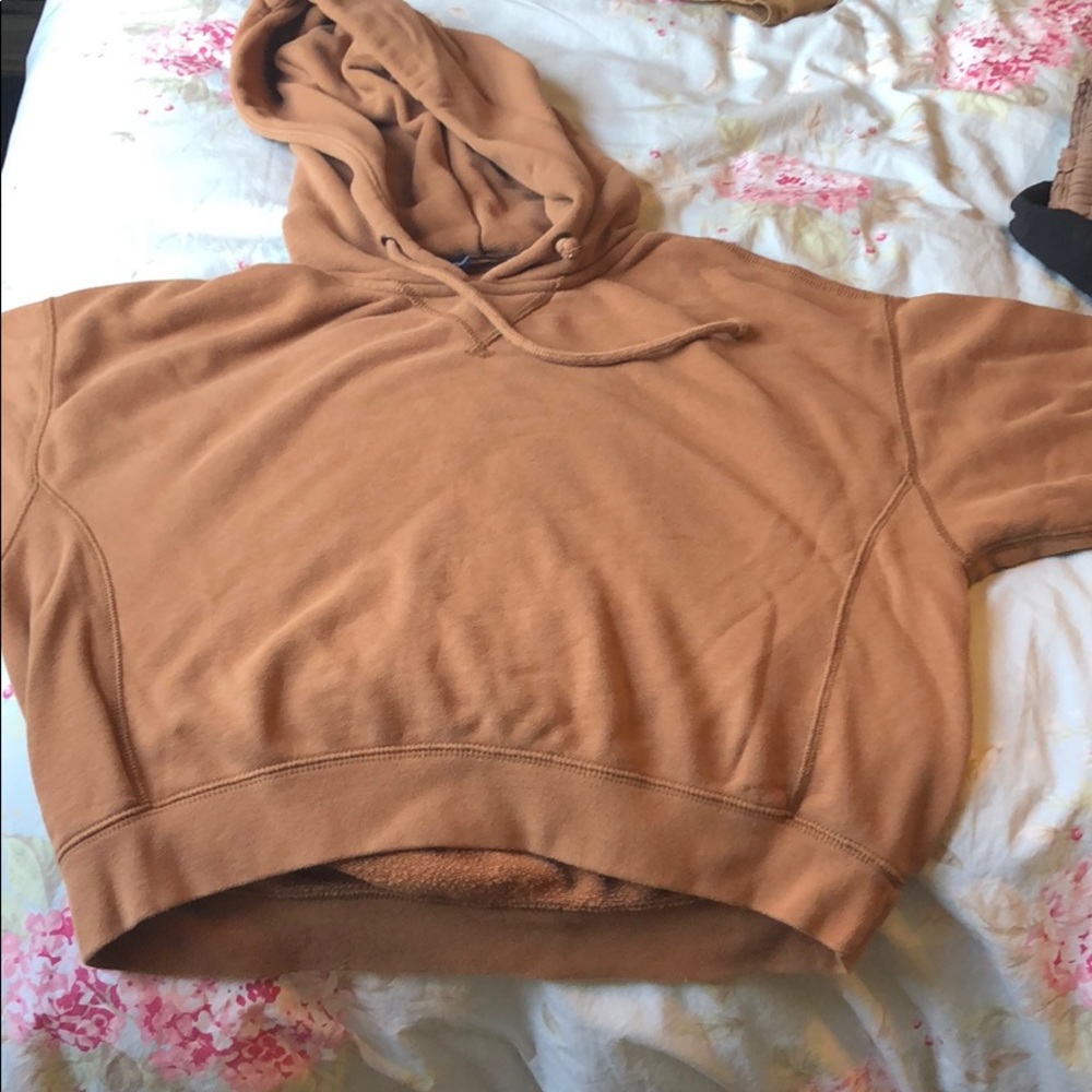 Cropped hoodie